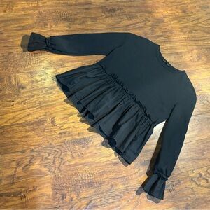 Zara women’s size S long sleeve knit top